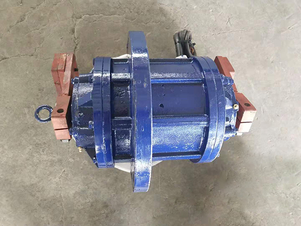 10000 小时零故障!三圆堂振动电机助力企业降本增效 10000 小时零故障!三圆堂振动电机助力企业降本增效